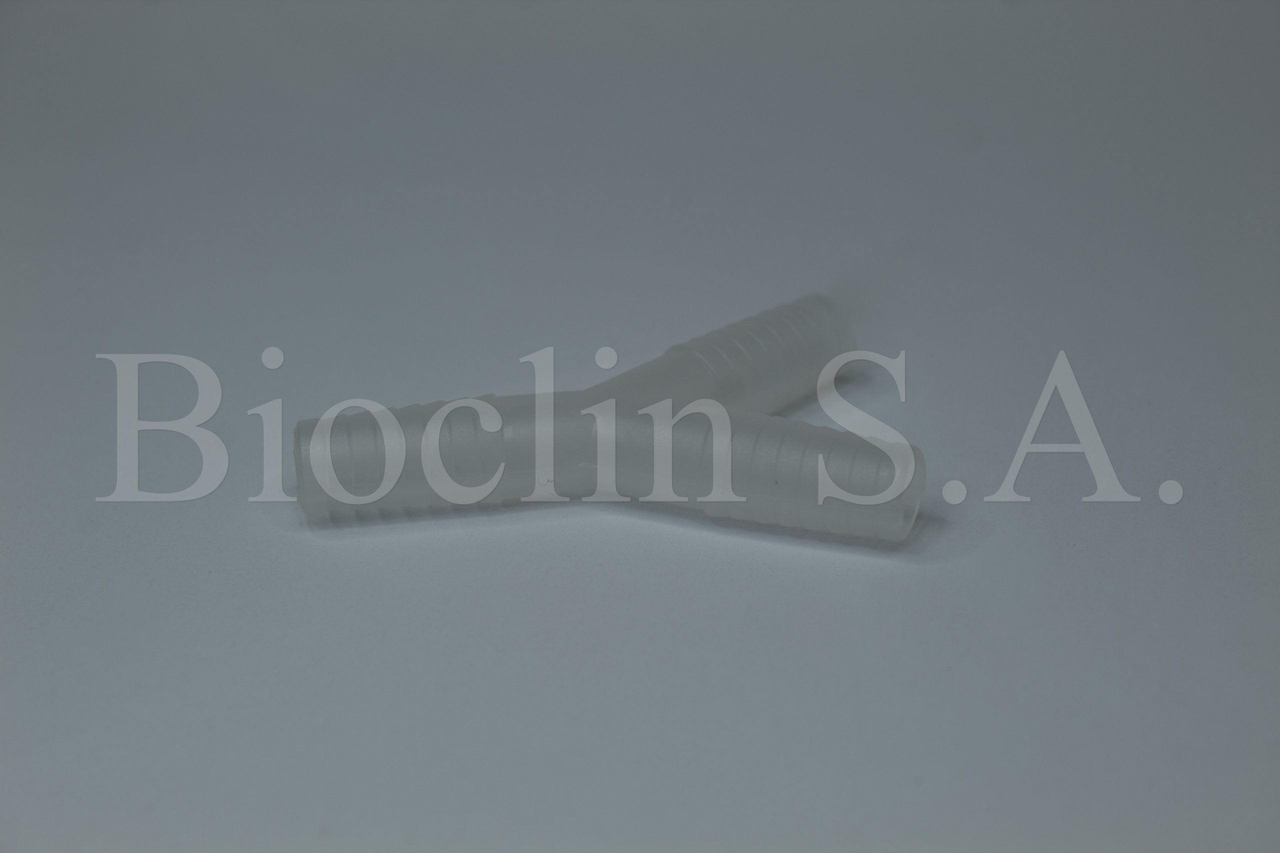 Conector plástico en "Y" AC-10